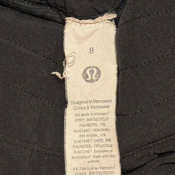 Lululemon Hotty Hot Short High-Rise 4" *Black - Picture 9 of 10